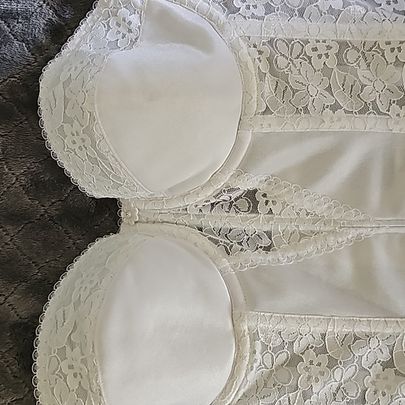 Dominique white Lace Corset Strapless Bra 36b Bridal Like-new - Picture 5 of 9
